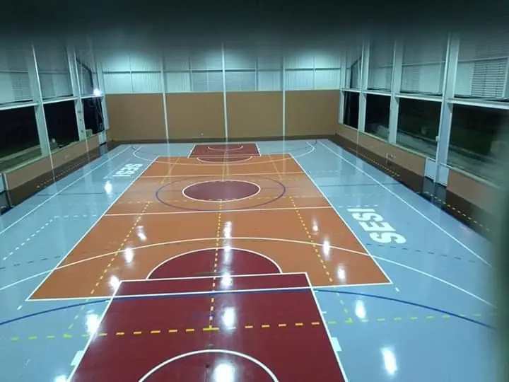 Quadras esportivas — trabalho realizado pela Radpóxi Pisos